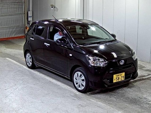 3013 DAIHATSU MIRA E S LA350S 2017 г. (LAA Shikoku)